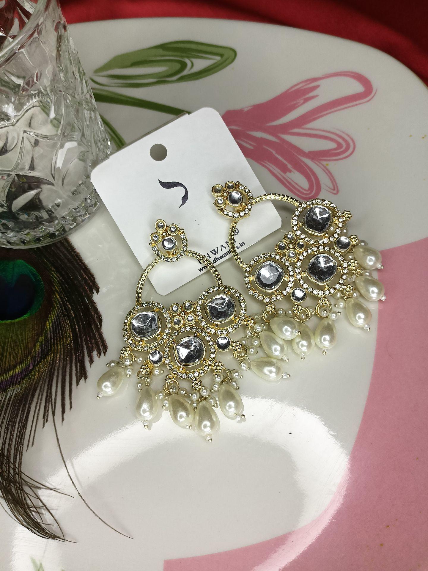 Kundan Pearl earrings